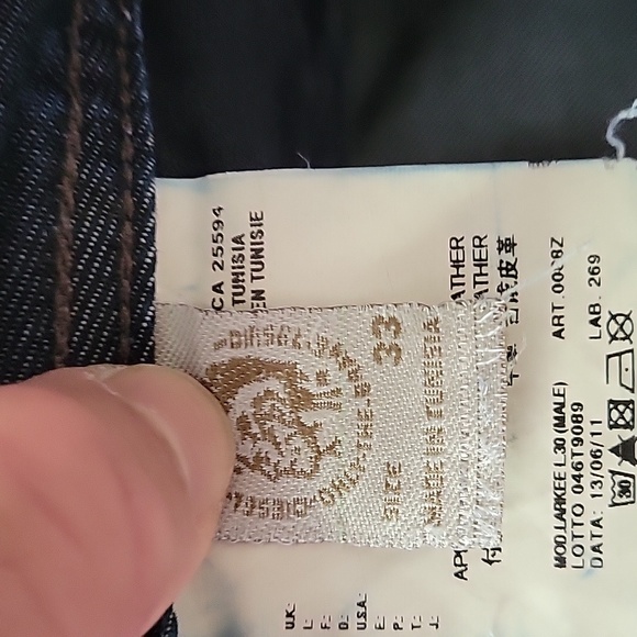 Jeans - Picture 4 of 11